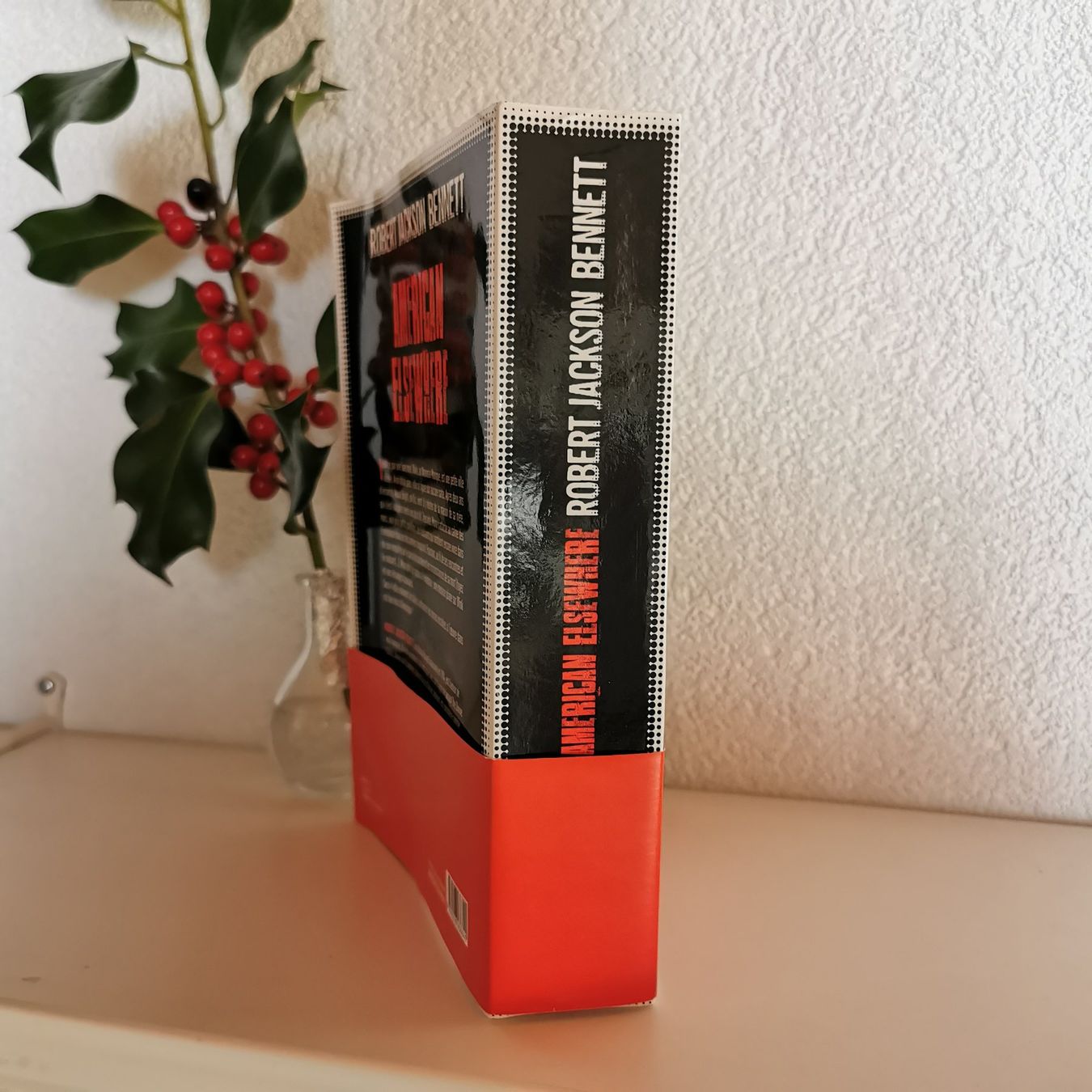 Libri: American Elsewhere - Robert Jackson Bennett – Nuovo (secondo la descrizione) da Veytaux venduto da lelivreouvert 1
