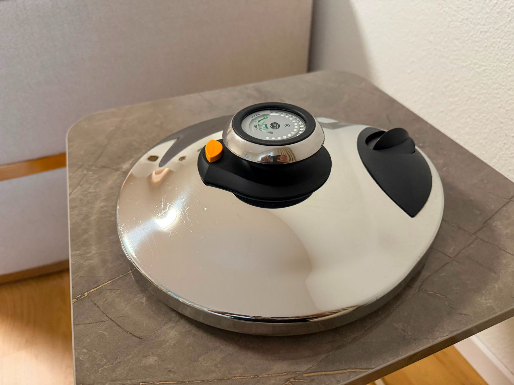 Töpfe: AMC Secuquick Schnellkochdeckel 20 cm Durchmesser, gebraucht – Gebraucht aus Buchs AG von seubah 3