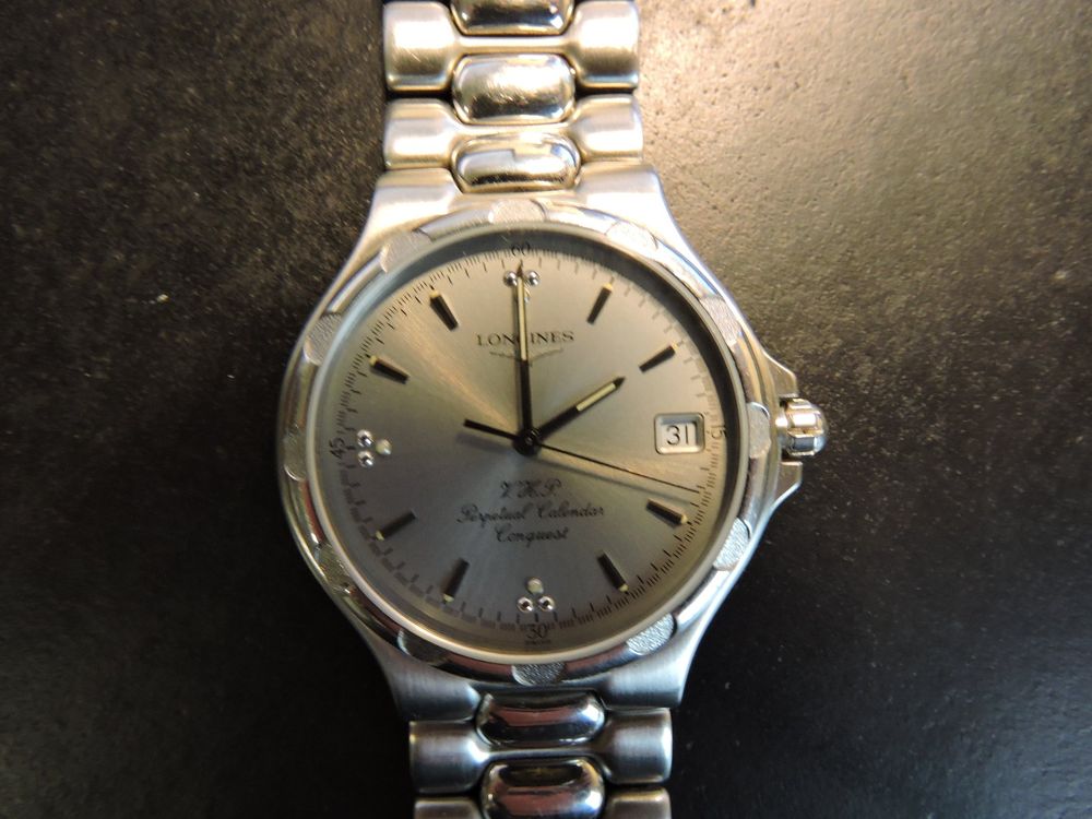 longines-vhp-perpetual-calendar-conquest-34-mm-quarz-kaufen-auf-ricardo