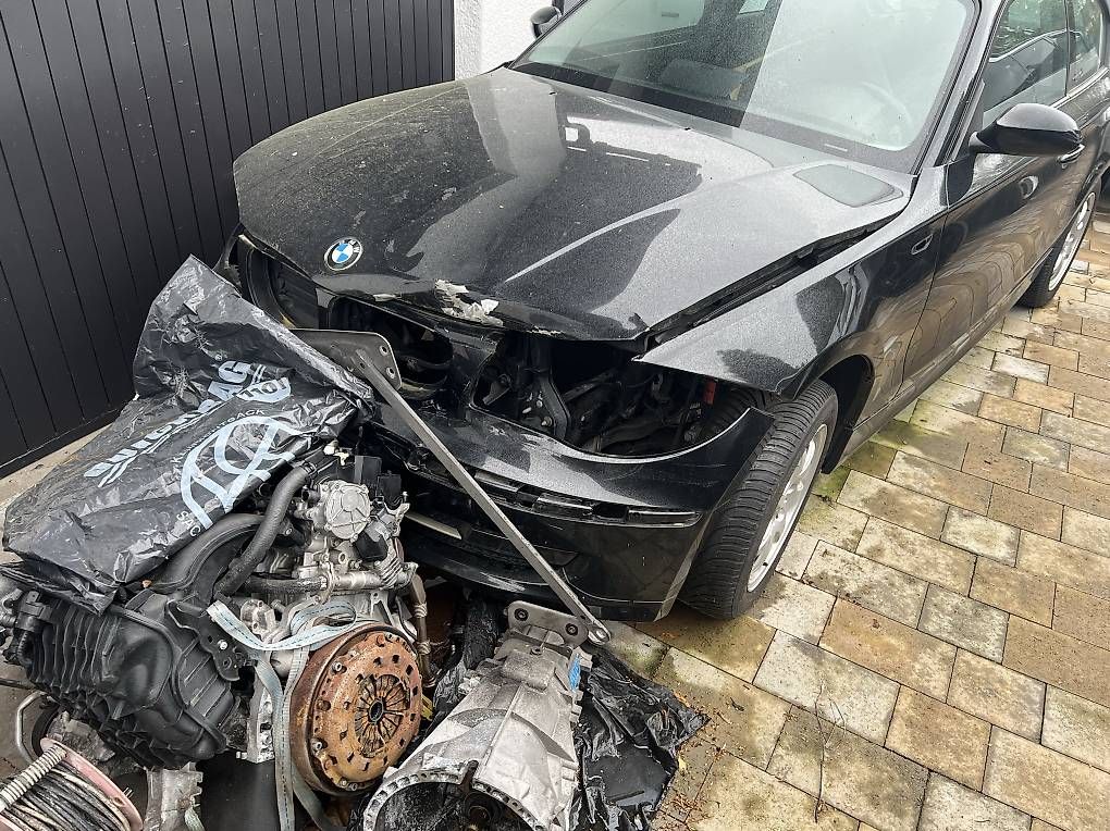 Automobili: Bmw 116i Teile – Usato da Müllheim Dorf venduto da ErnoM 1