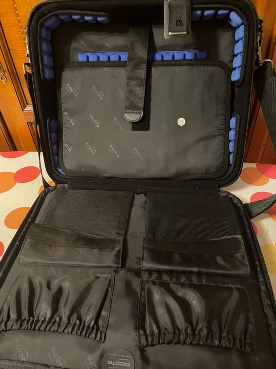 Borse: Siemens Notebook Laptop Tasche schwarz – Usato da Bergdietikon venduto da antovale 2