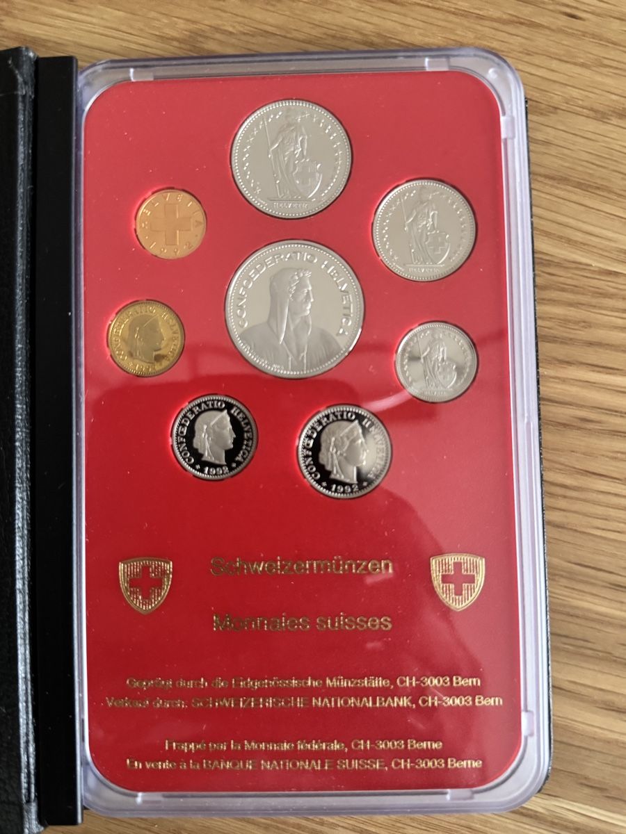 Tutti le monete: Münzsammlung Polierteplatte 1992 mit Original Verpackung – Nuovo e nell'imballaggio originale da Basel venduto da triniswiss68 3