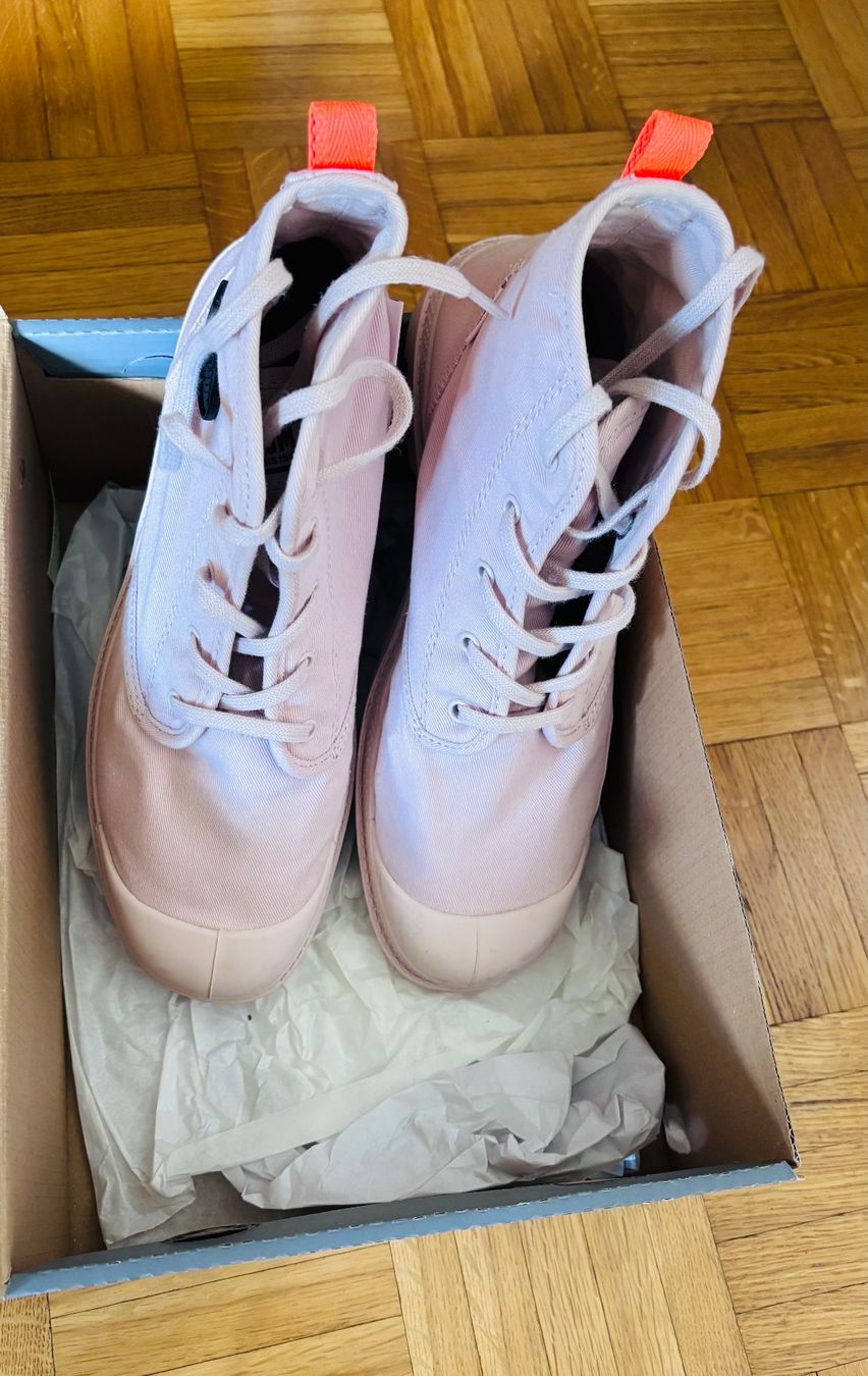 Palladium Scarpe da donna: Palladium Boots 41 pastellrosa  => Ab 15.- – Usato da Basel venduto da Seele7 2