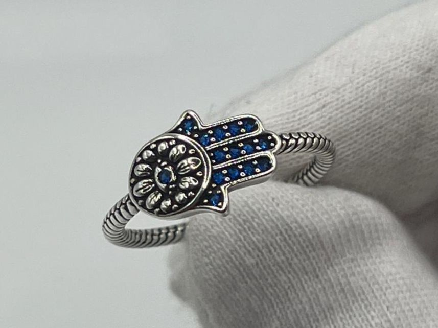 Ringe: Bague main de Fatma en Argent 925 – Gebraucht aus Praz (Vully) von VVSWISS