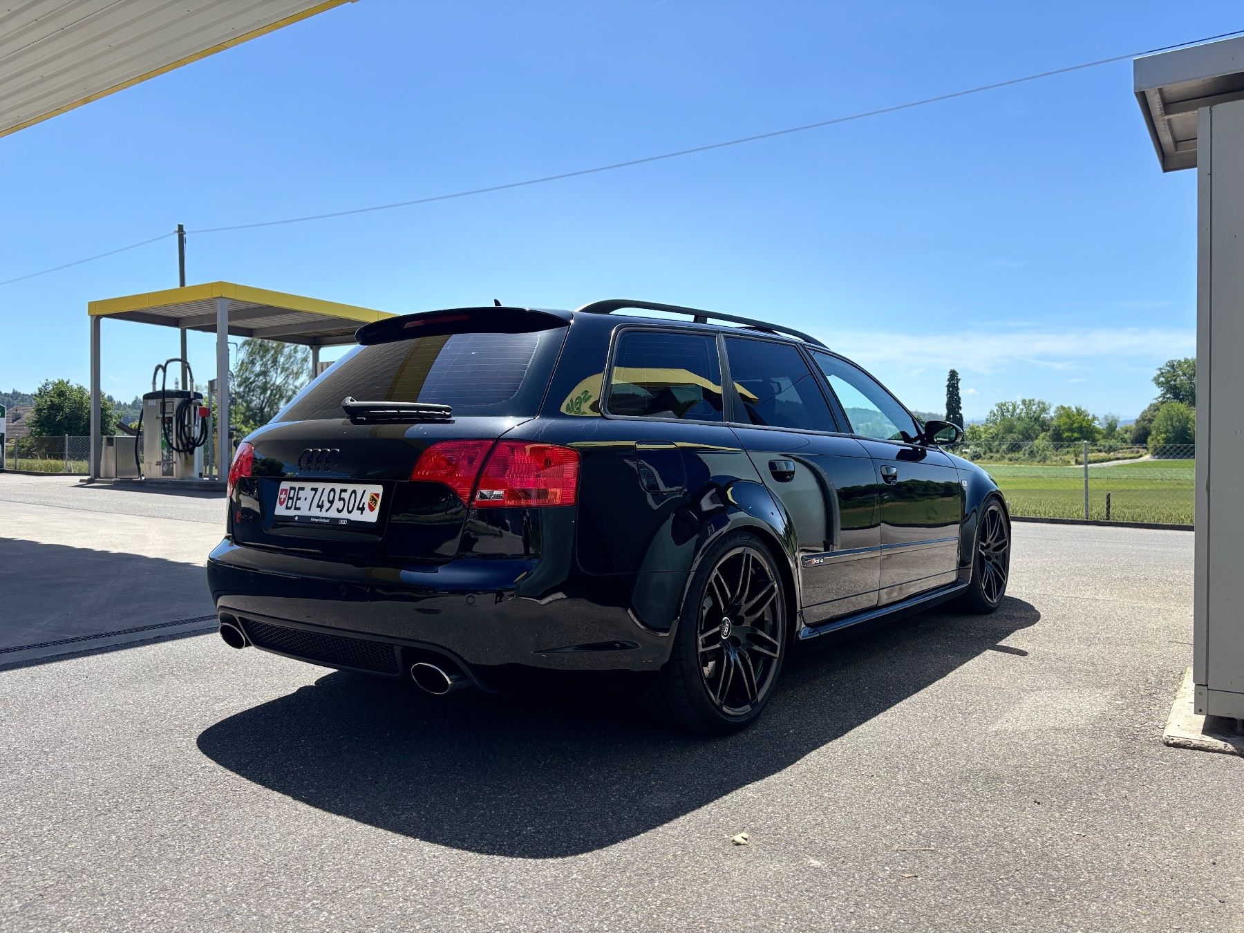 Audi Autos: Audi Rs4 b7 – D'occasion à Bäriswil BE par Moin-Moin 3