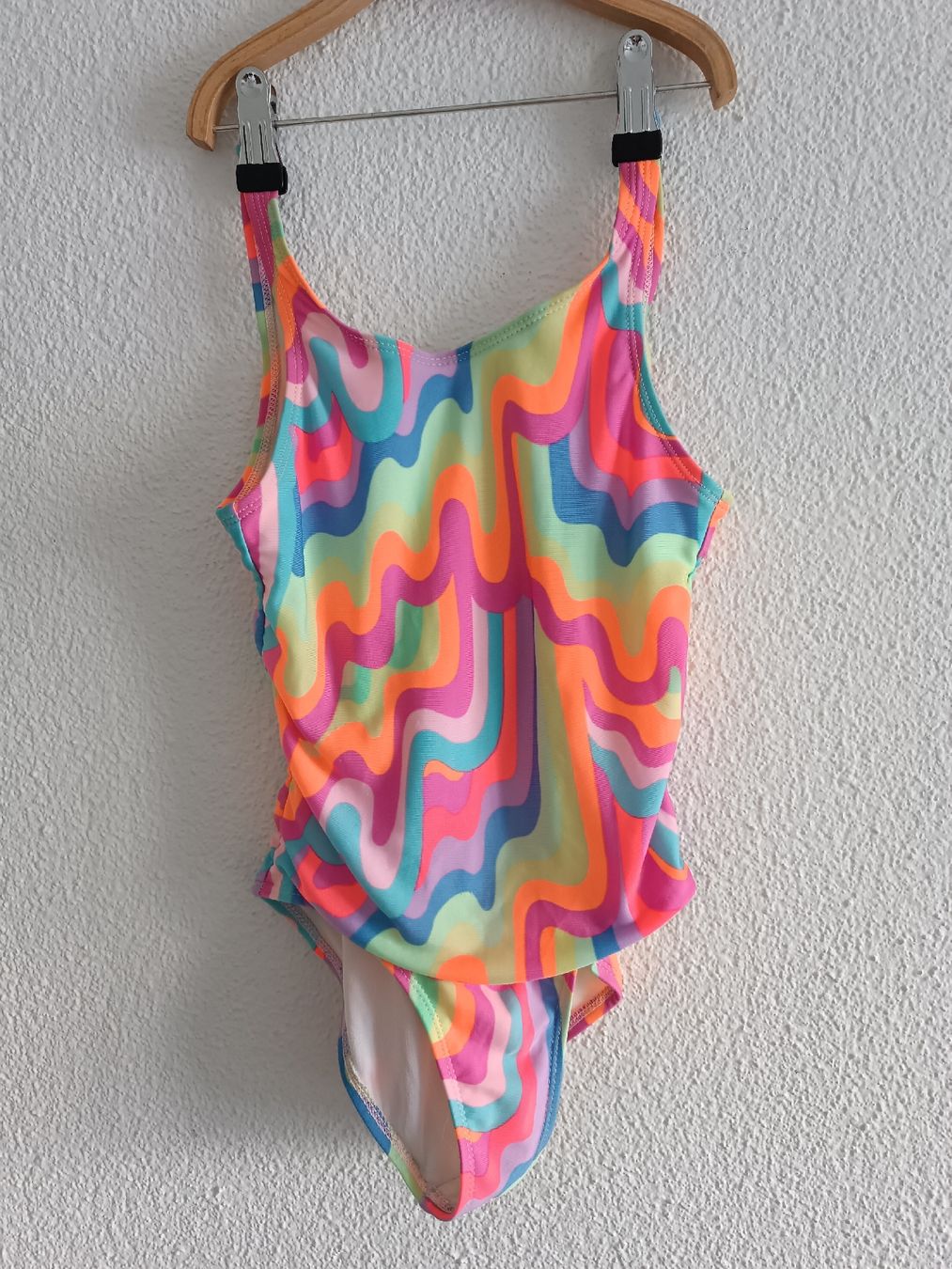 H&M Costumi da bagno & Bikini: Badekleider Gr 104-110/116 – Usato da Binz venduto da julijuli 1