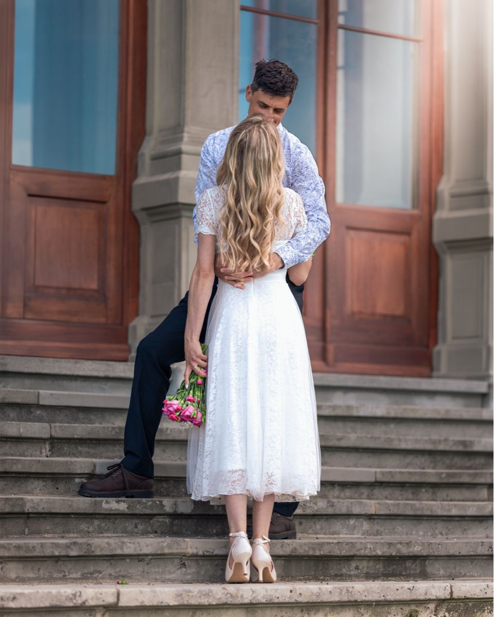 Sonstiges für Büro & Gewerbe: Hochzeitsfotograf – Neu und originalverpackt aus Rorbas von ler_gcd7 4