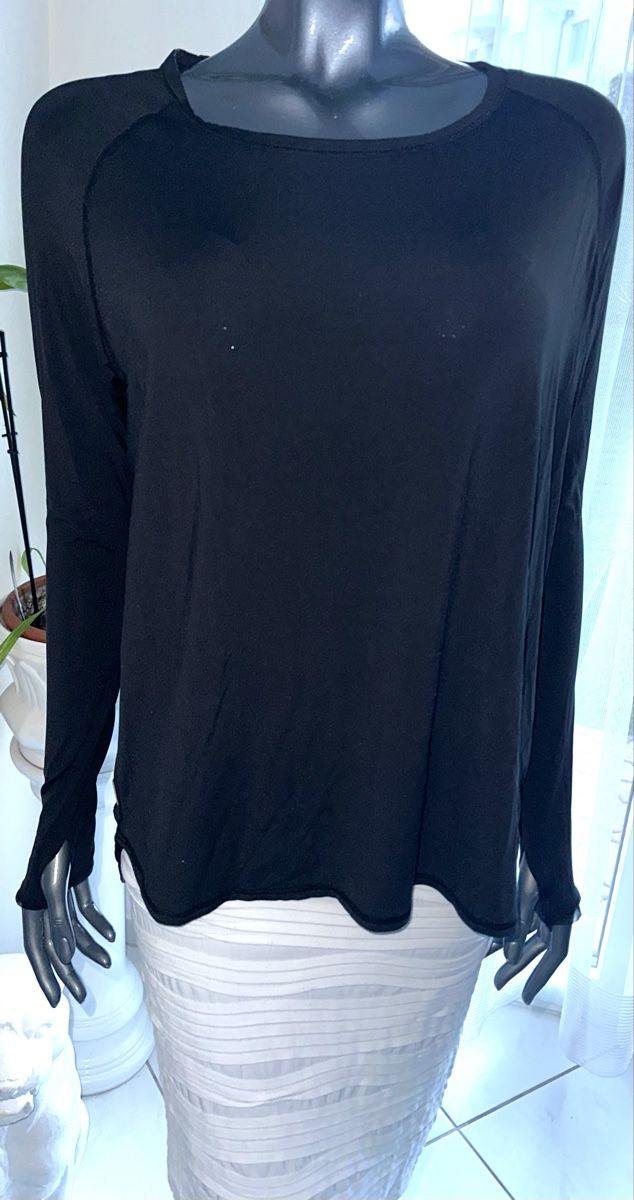 T-Shirts: ALALA SHIRT GR. M neuwertig – Neu (gemäss Beschreibung) aus Unteraegeri von MH203