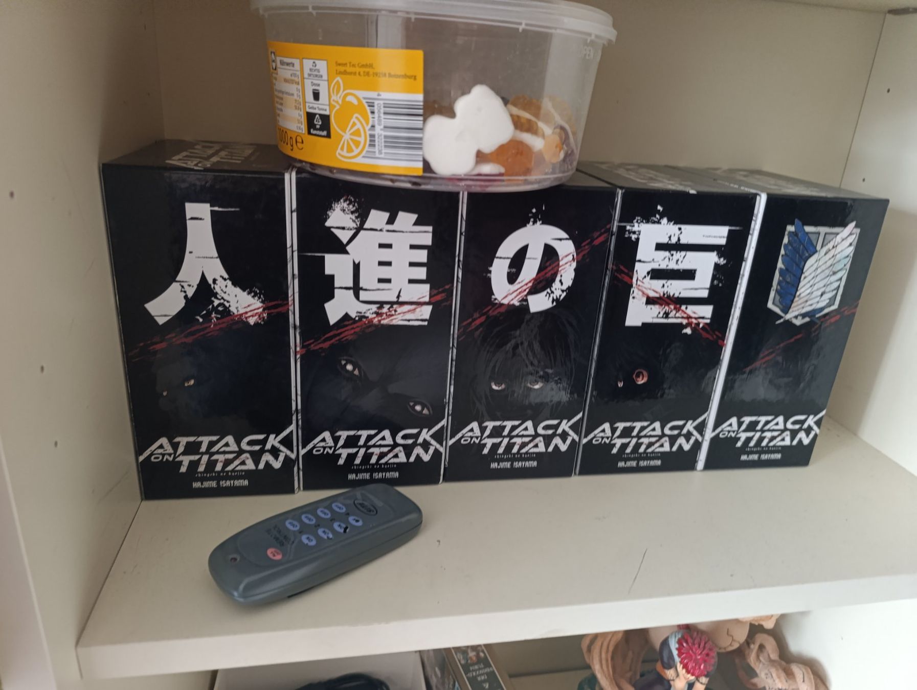 Comics: Attack on Titan Komplett + Funko Pop – Neu (gemäss Beschreibung) aus Staufen von bnd_cl5r 3