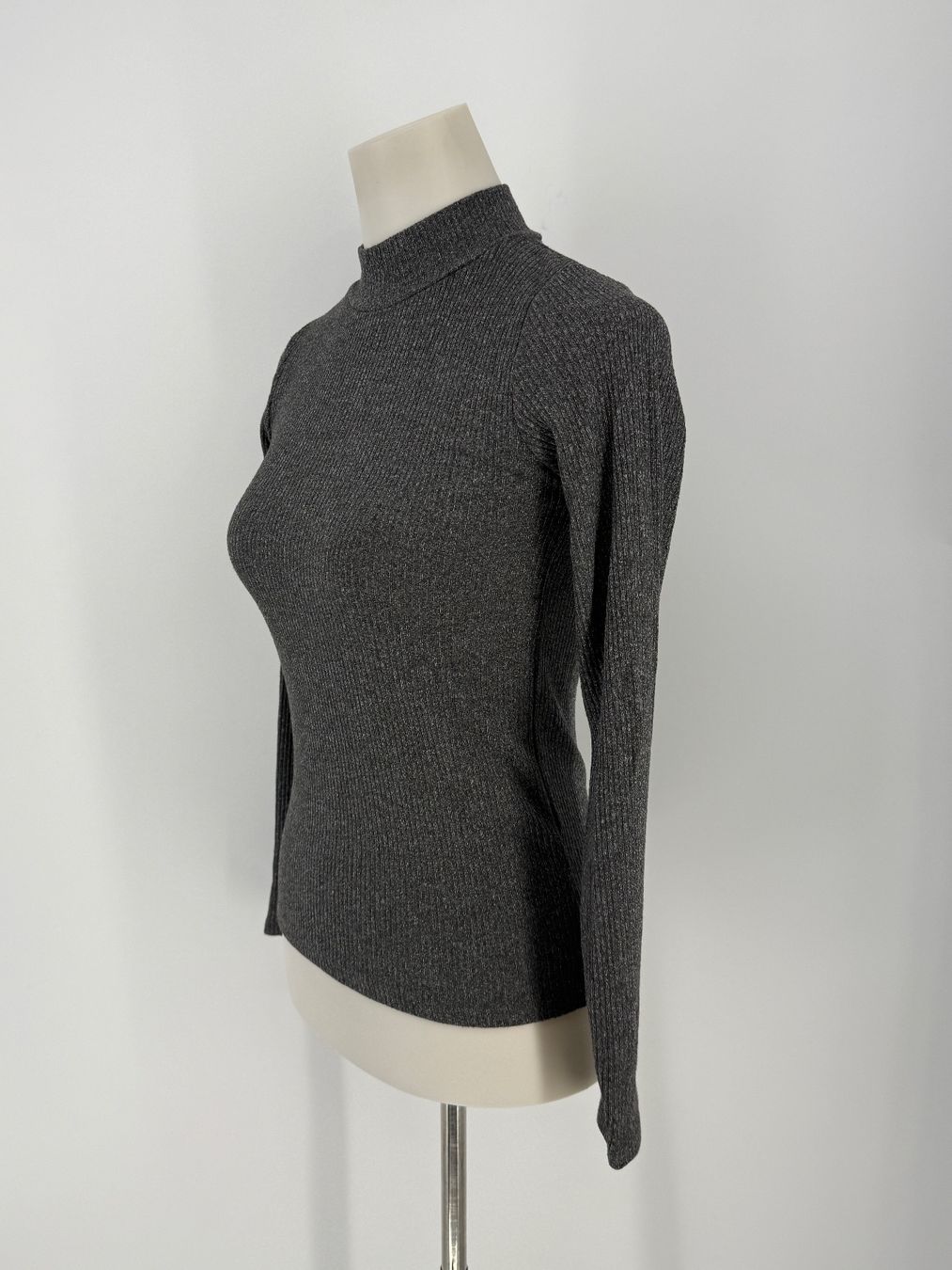 Maglioni & Felpe: Pullover Gr. XS gerippt von Chicorée – Usato da Auenstein venduto da moin. 1