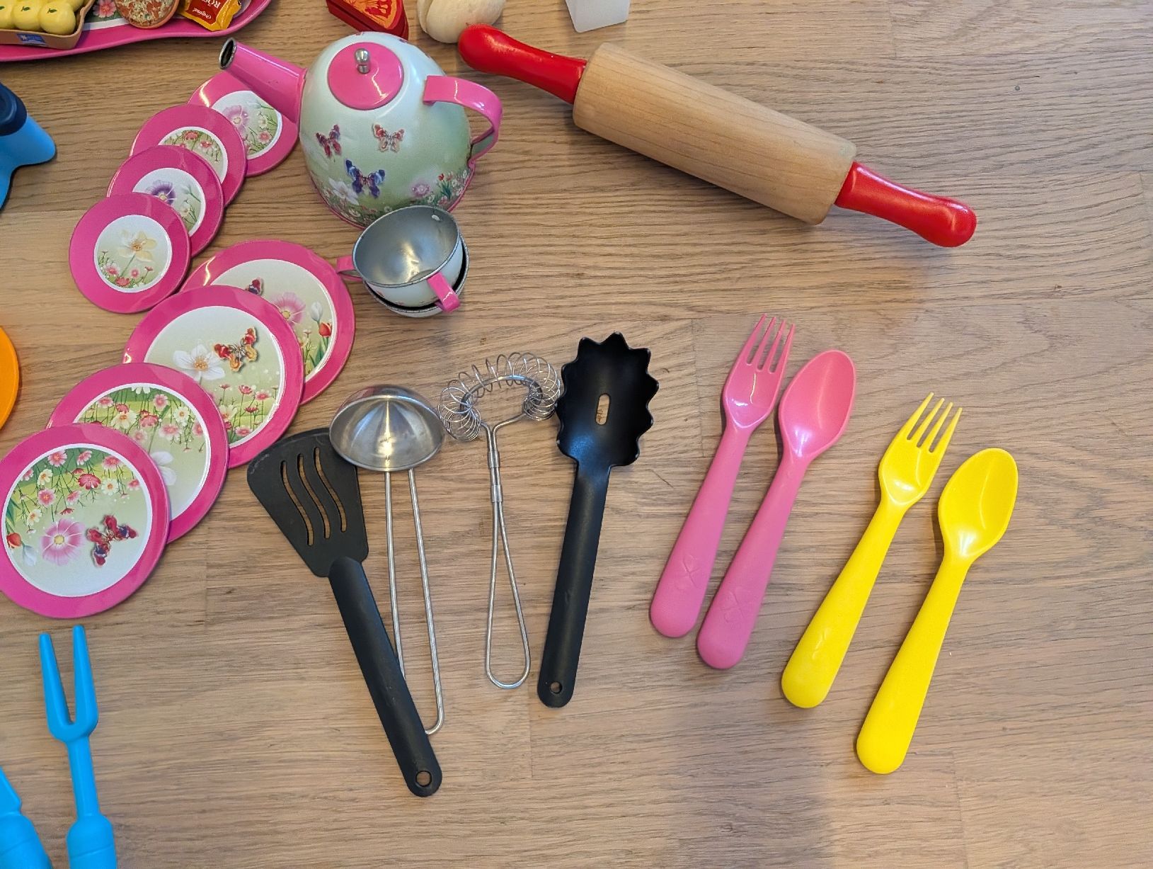 Spielzeuge: Kinder Spielküche aus Holz – Gebraucht aus Wald ZH von andy_ch01 8