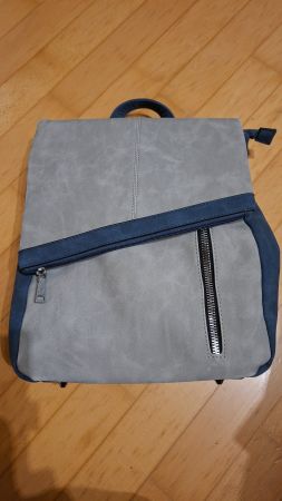 Handtasche/Rucksack