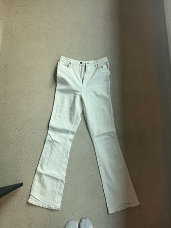 KHAITE Danielle Cream Flare Jeans Size 30  (tailored to 29)
