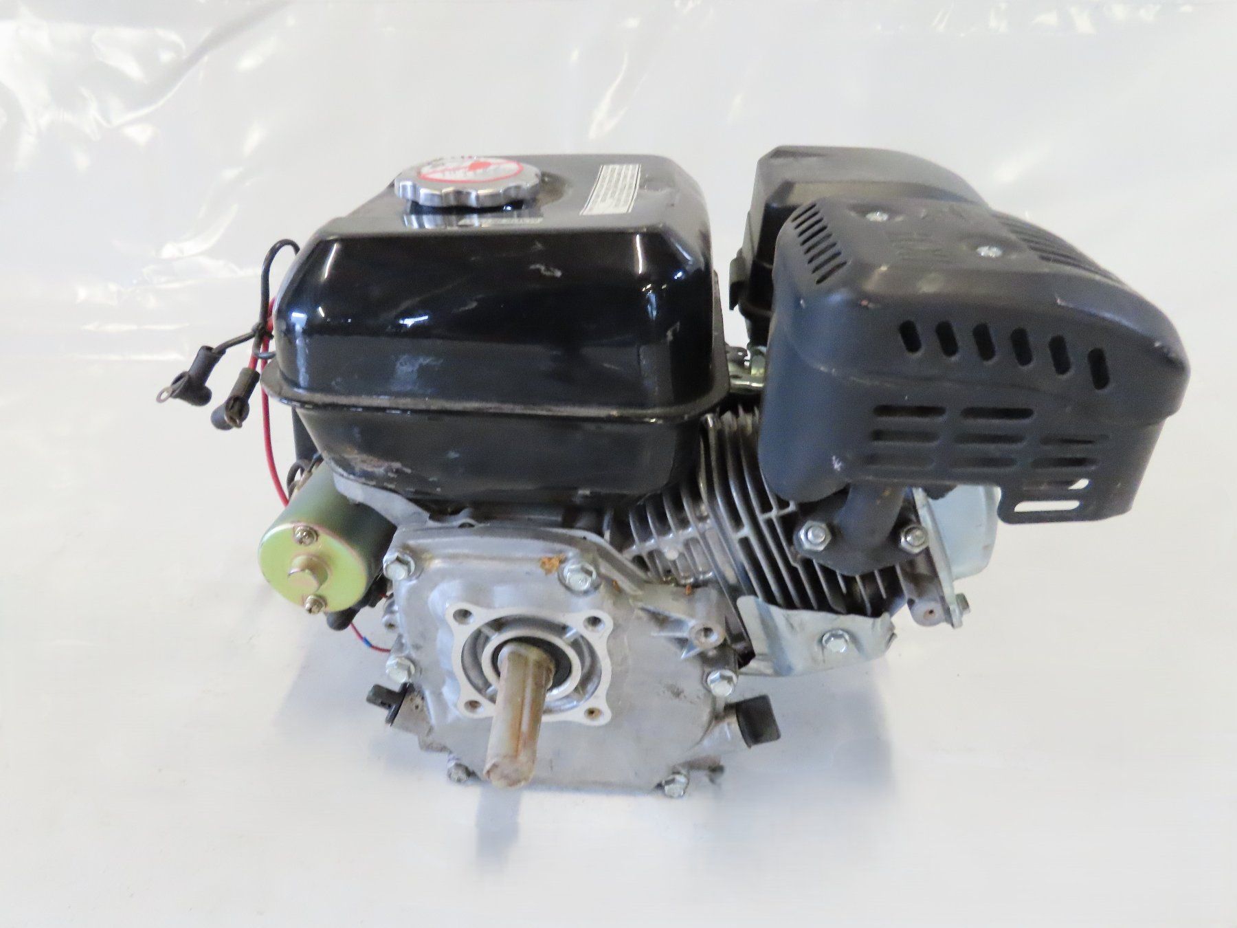 Motori: Valkenpower Benzinmotor mit E-Starter 6.5 PS – Usato da Alpnach-Dorf venduto da Hess-Automobile 2