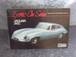 Jaguar E-Type Coupe 1:24