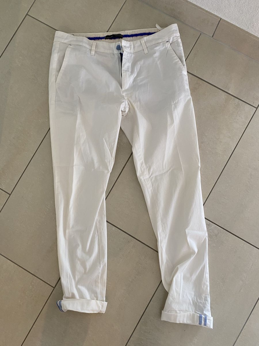 Zara Pantaloni: Weisse Hose Grösse EUR 44/ US34 – Nuovo (secondo la descrizione) da Zürich venduto da SunnySeller