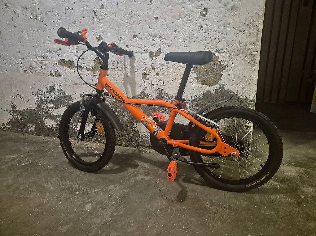 Decathlon Biciclette: Vélo enfant 4-6 ans – Usato da lausanne venduto da marie-pierrem