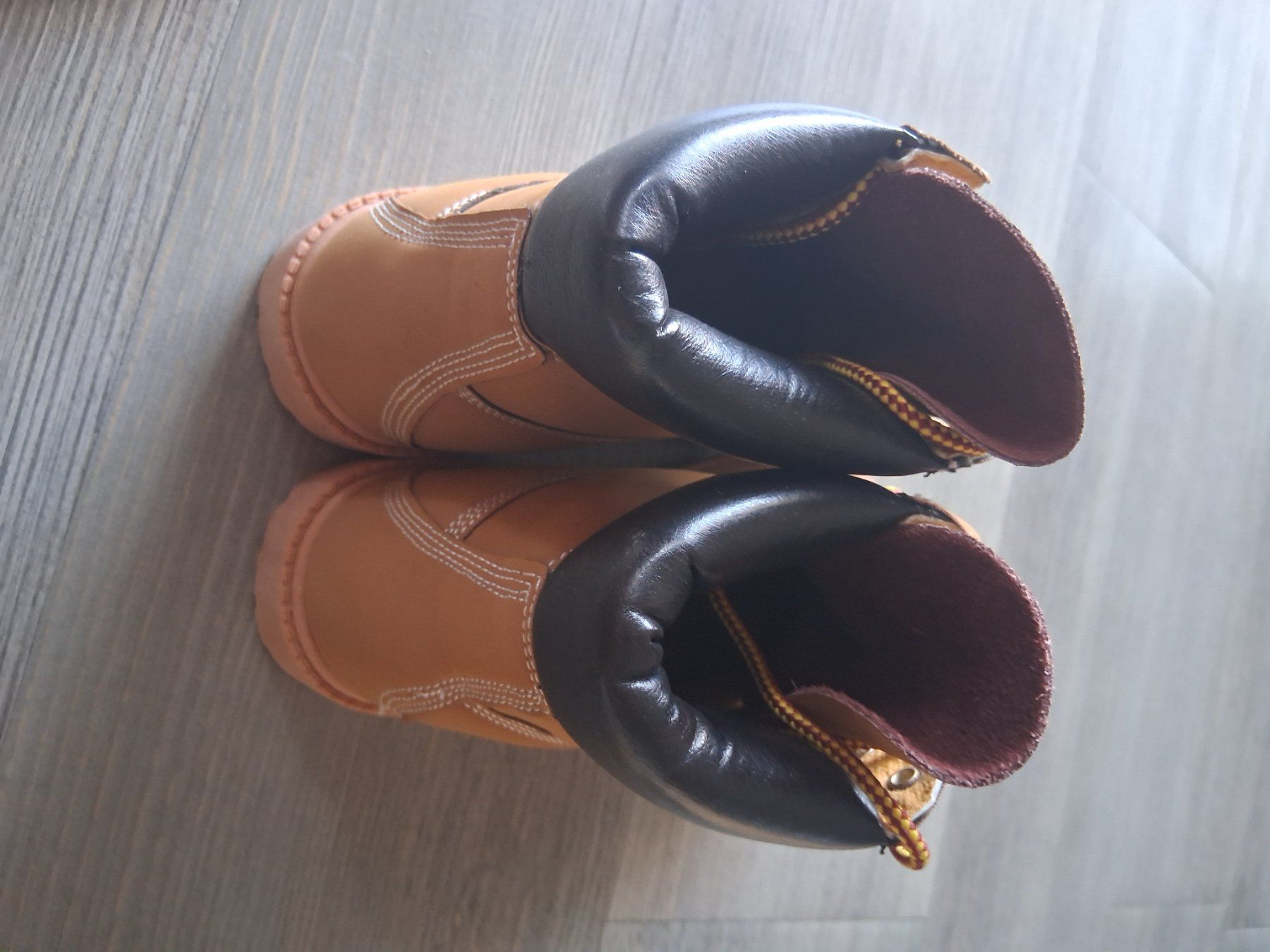 Kappa Herrenschuhe: Bottines Kappa KOMBO Mid neuves – Neu und originalverpackt aus La Tour-de-Peilz von ani_gv77 2