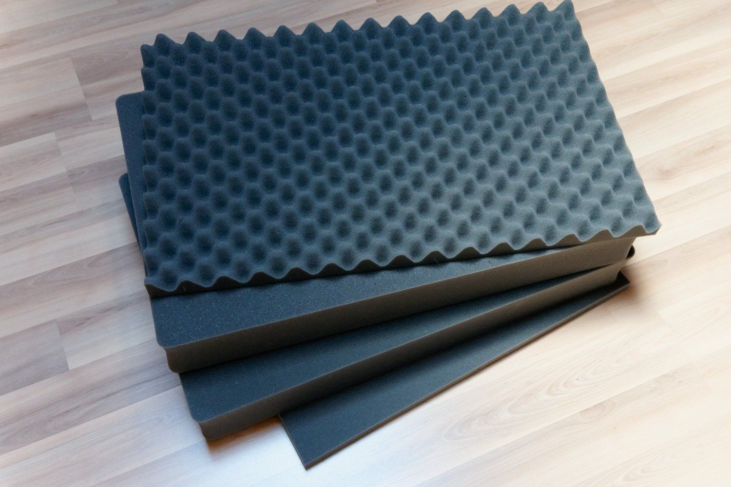 Peli Valigie: Inserts en mousse pour valise Peli 1650 Protector – Nuovo (secondo la descrizione) da La Ferrière venduto da JuTs