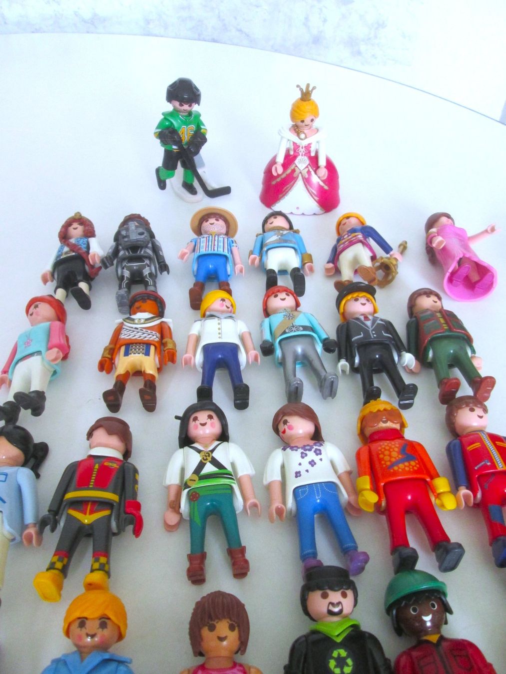 Playmobil Spielzeuge: 37 Playmobil-Figuren – Gebraucht aus Sementina von babucia 2