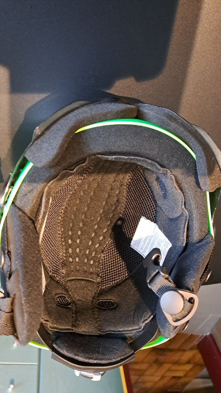 Caschi: Skihelm, grün – Usato da Fischbach-Göslikon venduto da Totsch 2