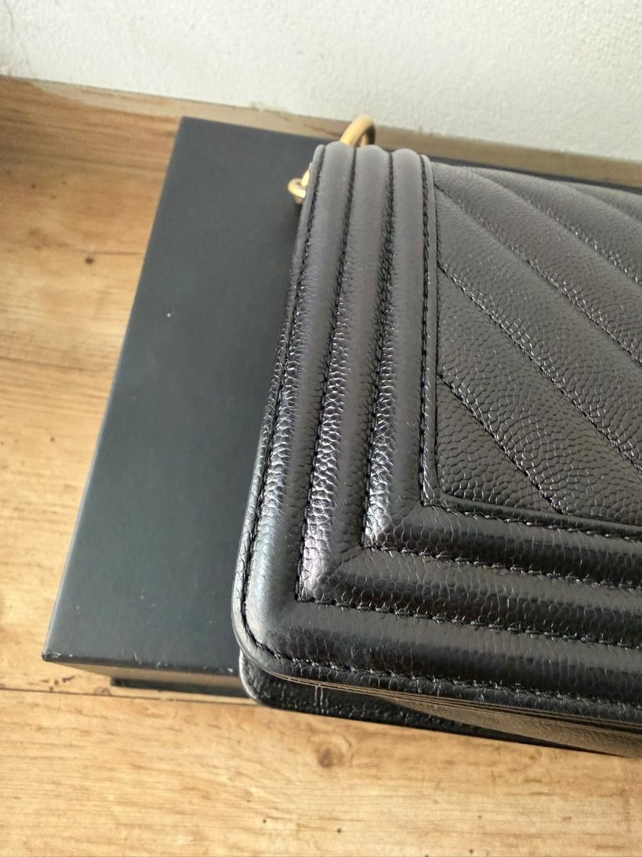 Chanel Borse da donna: Chanel Boy Chanel Handbag – Usato da Münchenstein venduto da watchpatrol 4