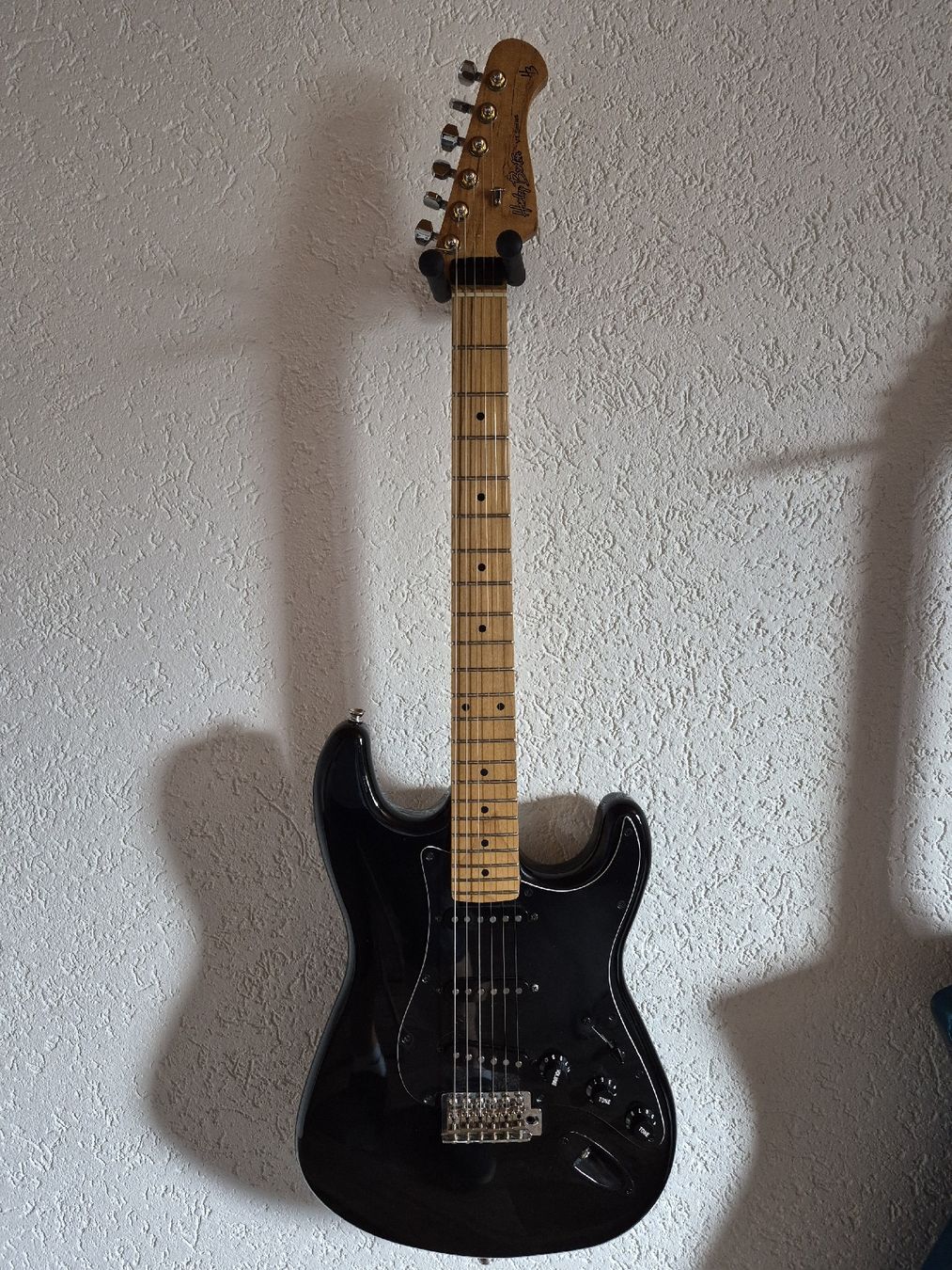 Harley Benton Strumenti musicali: Harley benton strat ab Fr.1.- Startpreis  – Usato da Liesberg Dorf venduto da Musiker66