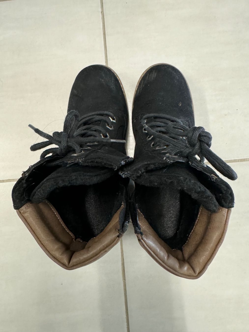 Scarpe da donna: Girls Winter boots size 36 – Usato da Münchenstein venduto da ArleneLM 3