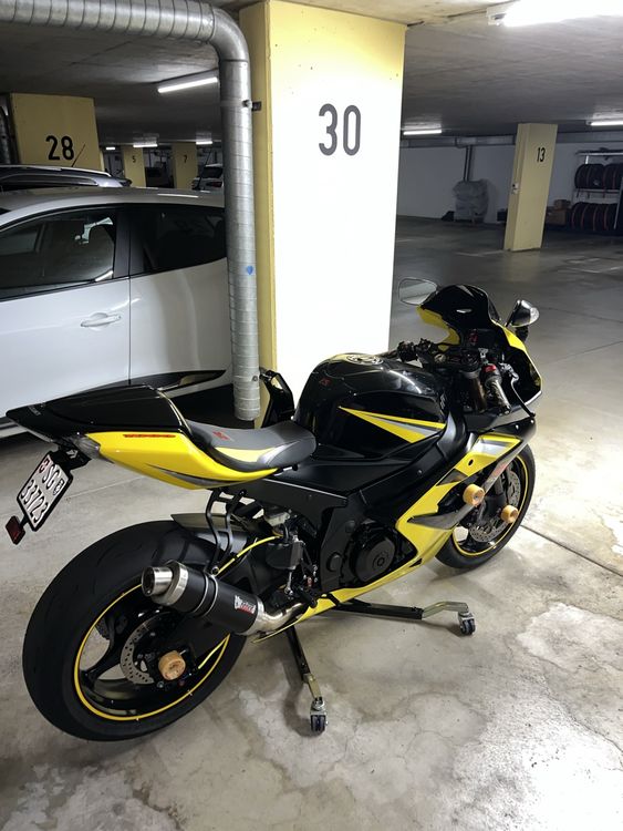 Suzuki Strada: Suzuki GSX-R 1000 – Nuovo (secondo la descrizione) da Rorschach venduto da mil_hls5 9