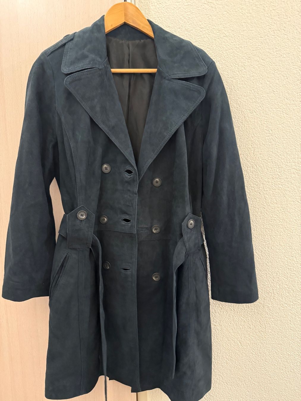 Jacken: DAMEN LEDERJACKE – Gebraucht aus Zürich von flo_7cvq