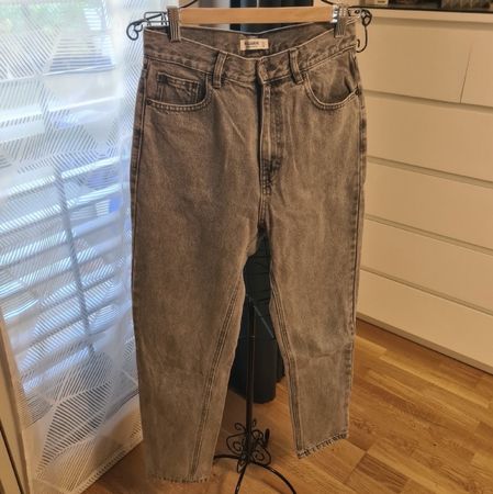 Graue Jeans von Pull&Bear, Grösse 36