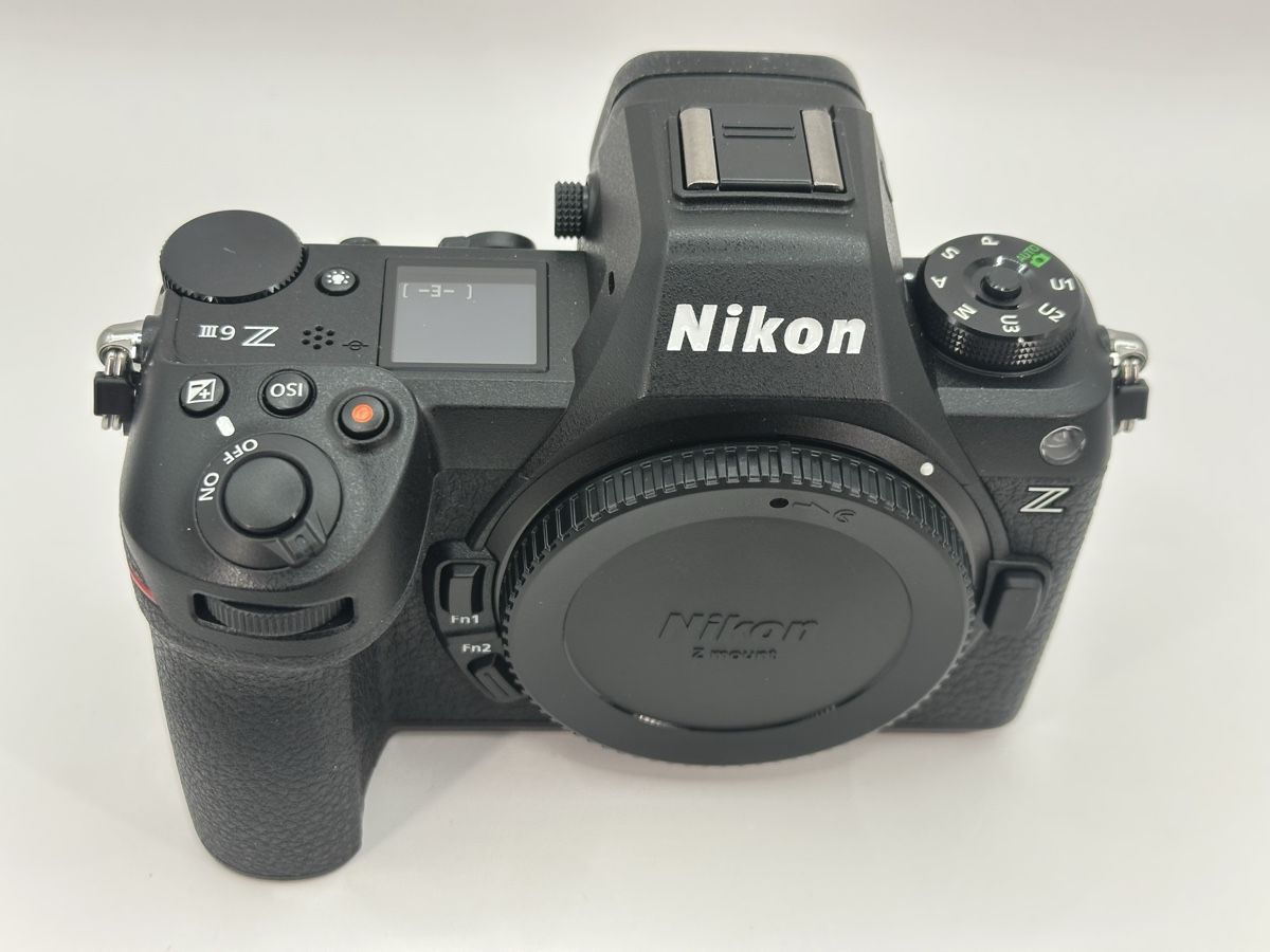 Nikon Fotocamera: Nikon z6 iii mit Garantie – Nuovo (secondo la descrizione) da Arbon venduto da Sed_9bj9 2