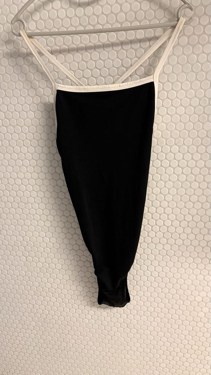 Speedo Badekleider & Bikinis: Badeanzug Speedo Schwarz Damen Grösse M – Gebraucht aus Basel von ann_7w6q 6