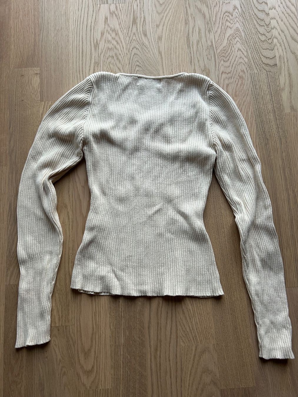 Maglioni & Felpe: Pulli Jan N June – Usato da Zürich venduto da ninahof 1