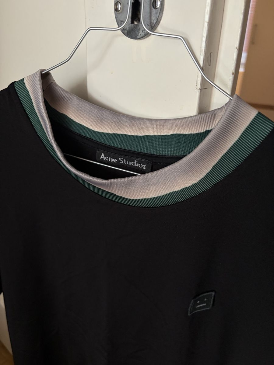 Acne Studios T-Shirts: T shirt Acne Studios – Gebraucht aus Basel von shi_mn8p 1