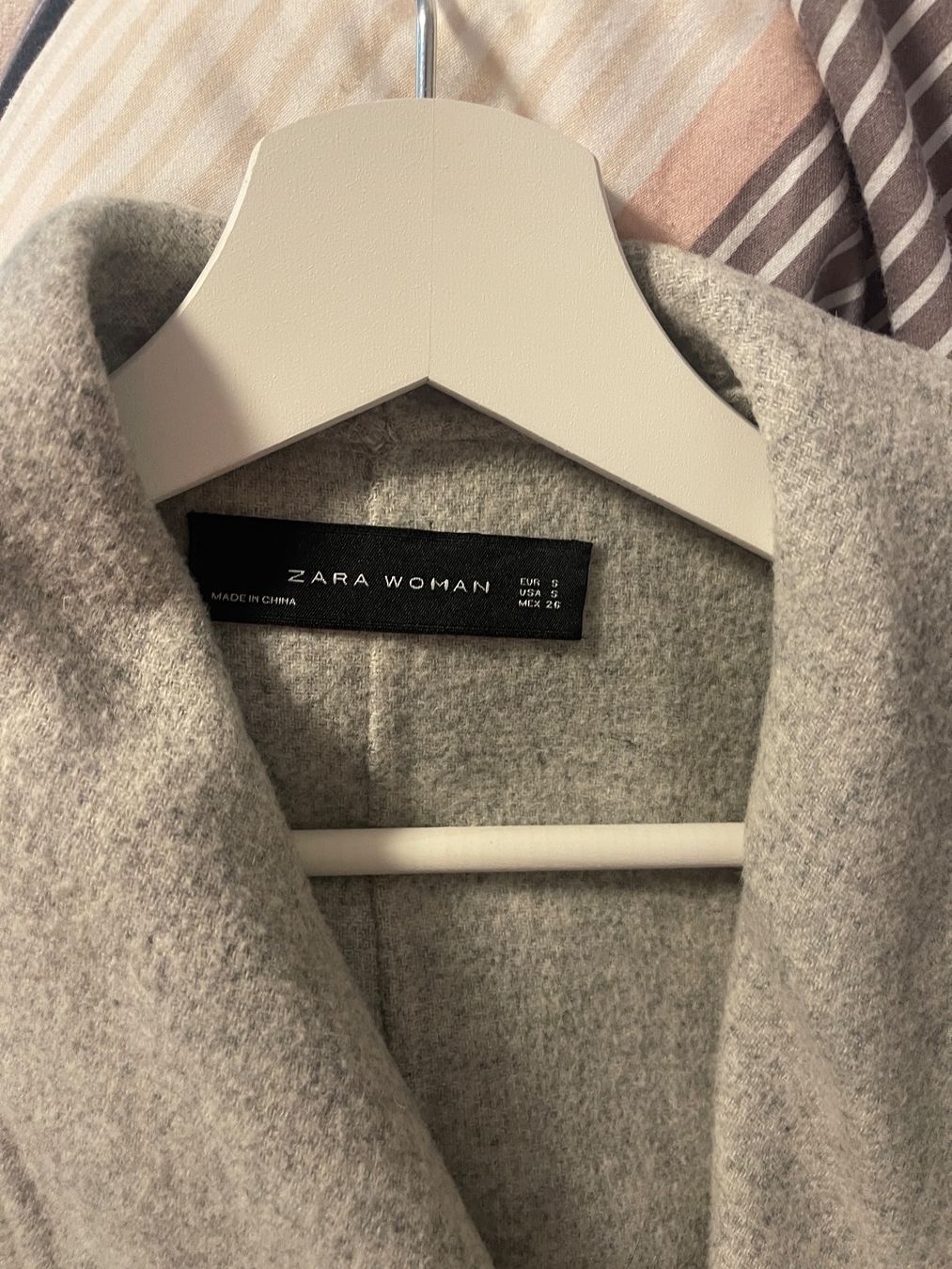 Zara Cappotti: Wunderschöner Mantel S – Nuovo (secondo la descrizione) da Winterthur venduto da Milan340 5