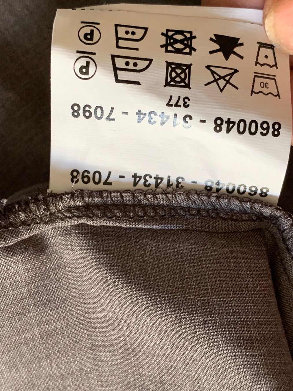 Gerry Weber Camicette: Gerry Weber Bluse Grösse 42 locker fallend sehr weich – Usato da Nussbaumen AG venduto da brigitebardot 9