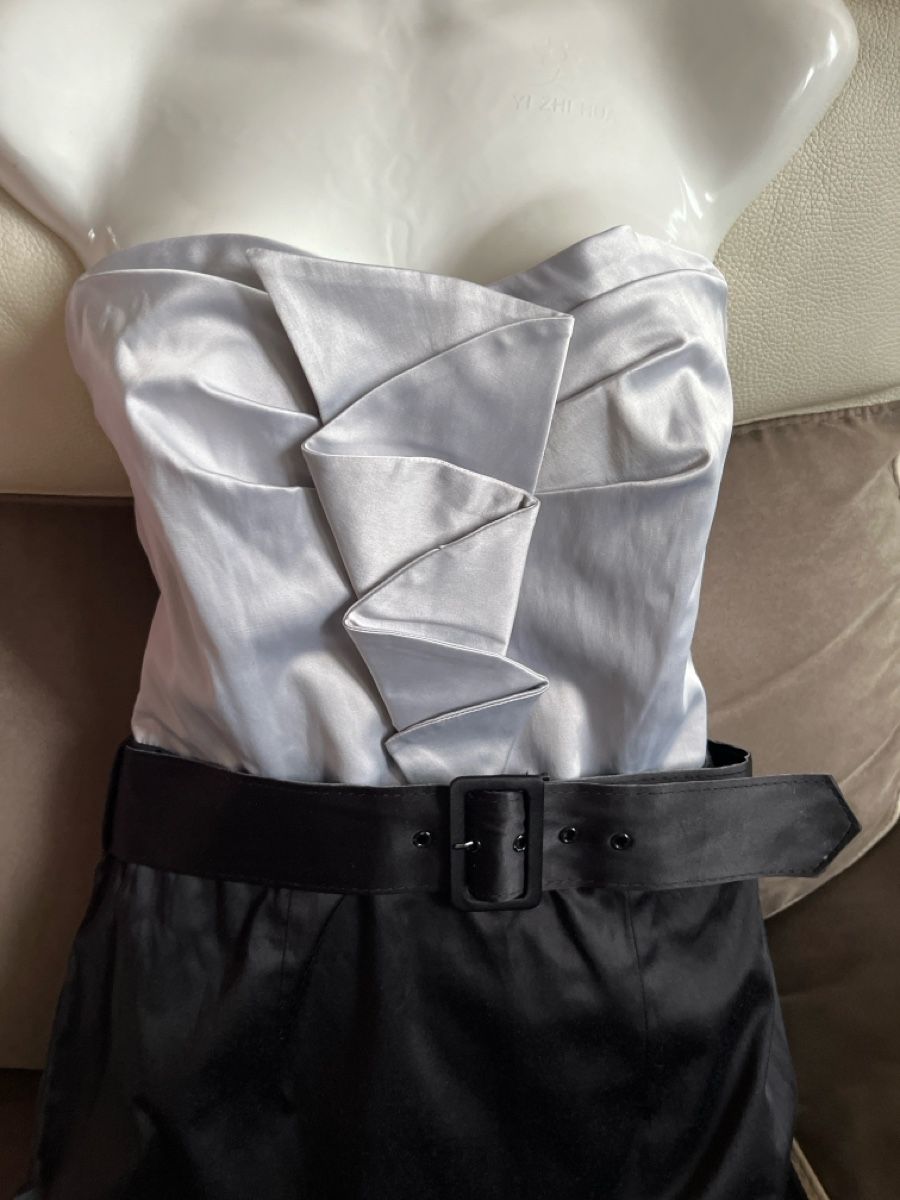 Vestiti: Robe bustier Niche noir et gris clair taille S – Usato da Genève venduto da Libellule477 1