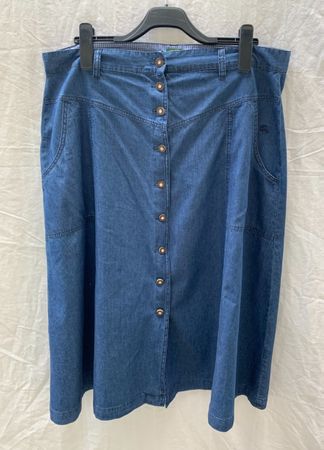 Superbe longue jupe jeans fin OS-TRACHTEN grande taille t.50
