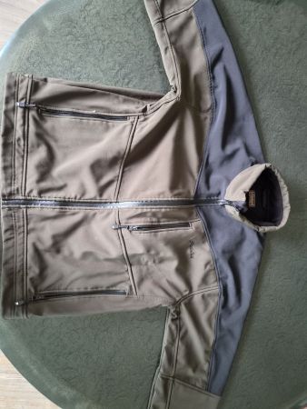 Sealand Jacke XL gemäss Photos zu verkaufen