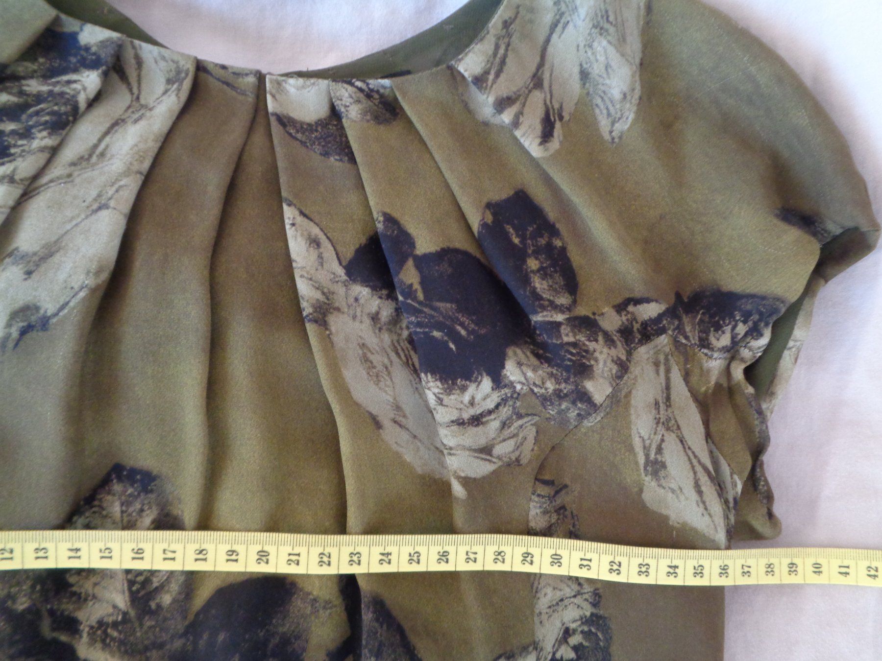 Globus Vestiti: Seidenkleid Damen, Gr. 36, von Globus – Nuovo (secondo la descrizione) da Tafers venduto da kor_jf9w 8