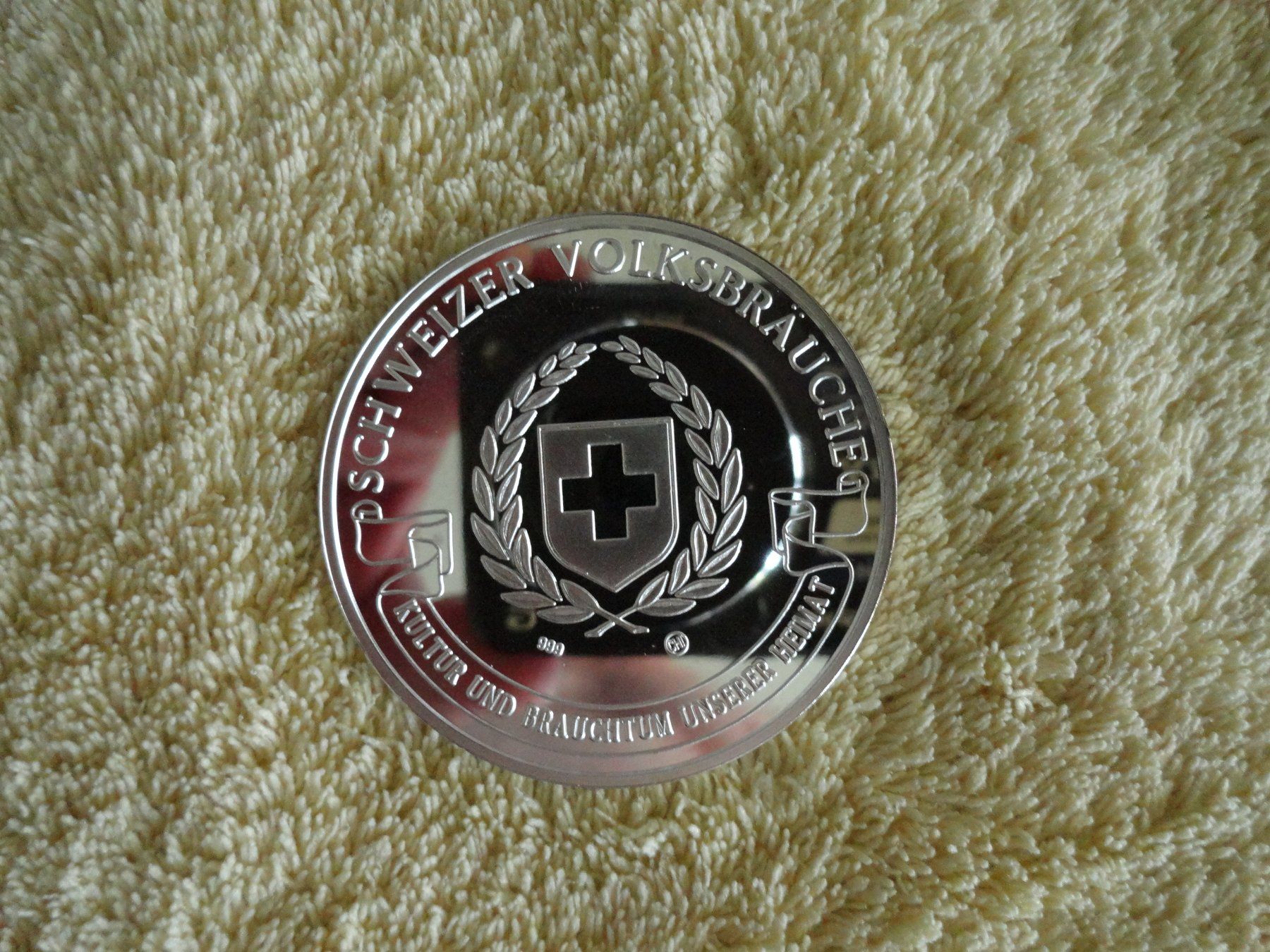 Médailles: Silbermedaille "Schweizer Volksbräuche" - Steinstossen – D'occasion à Gerlafingen par Shiva_74