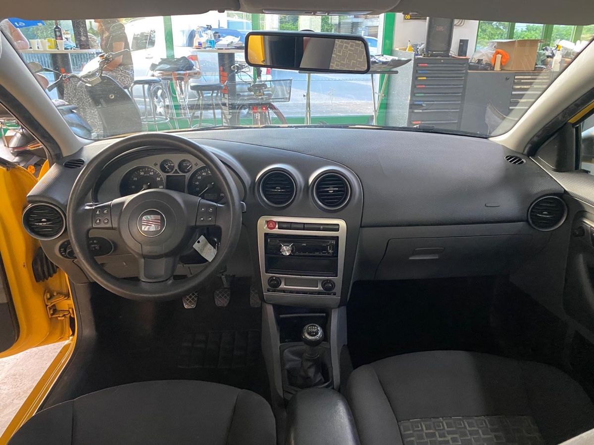 Seat Automobili: Seat Ibiza  – Usato da Rebstein venduto da Mezzoparts 7