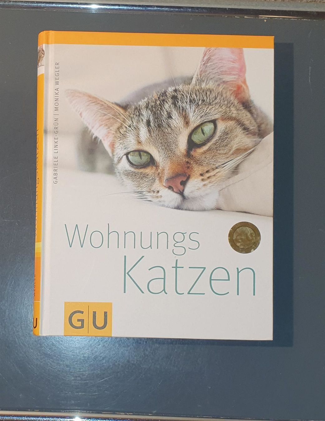 Livres: Wohnungskatzen – D'occasion à Dübendorf par Povo 1