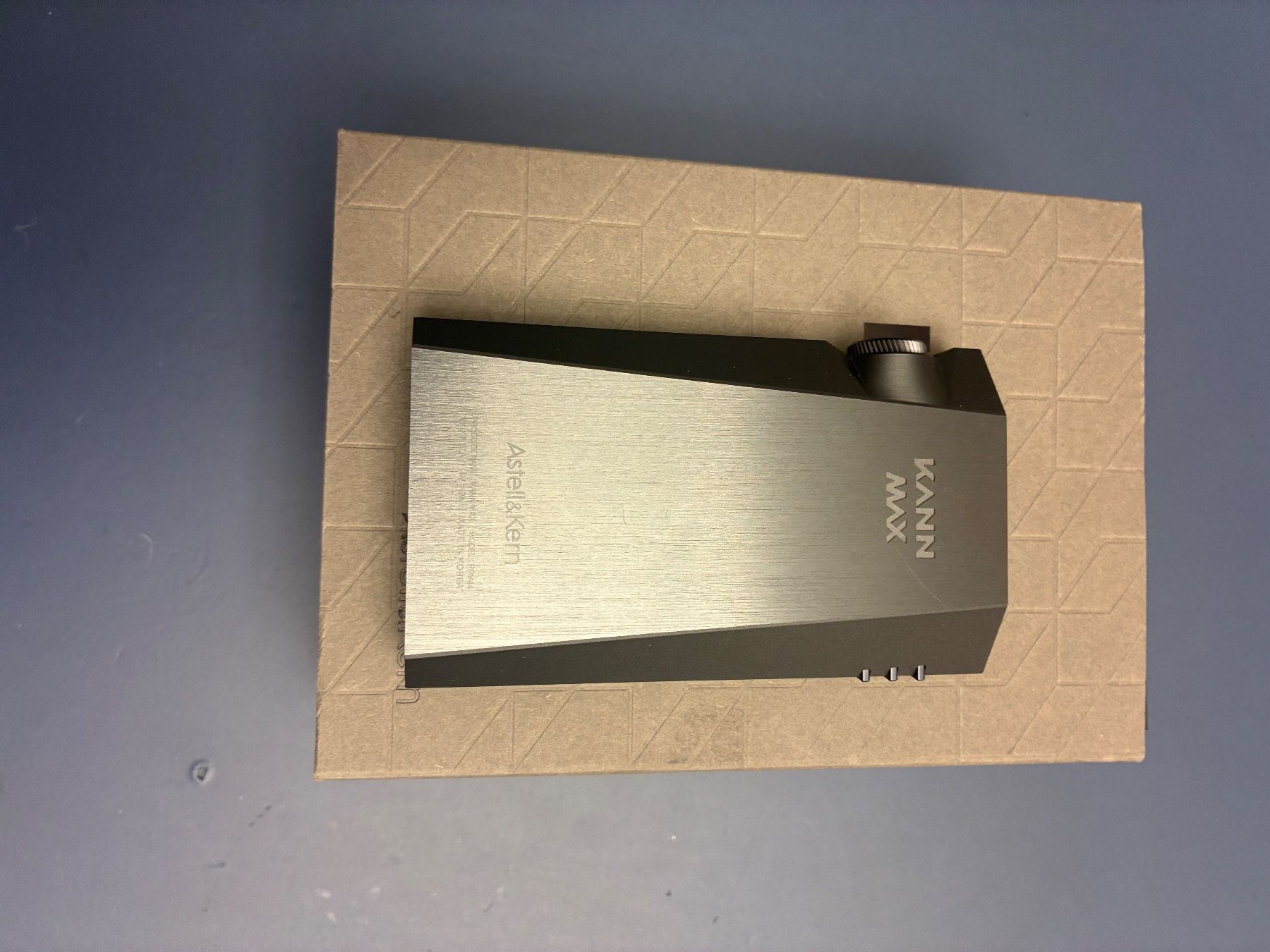 Astell & Kern Lettore multimediale portatile: Astell Kern Kann Max – Usato da Zürich venduto da Dodo270 2