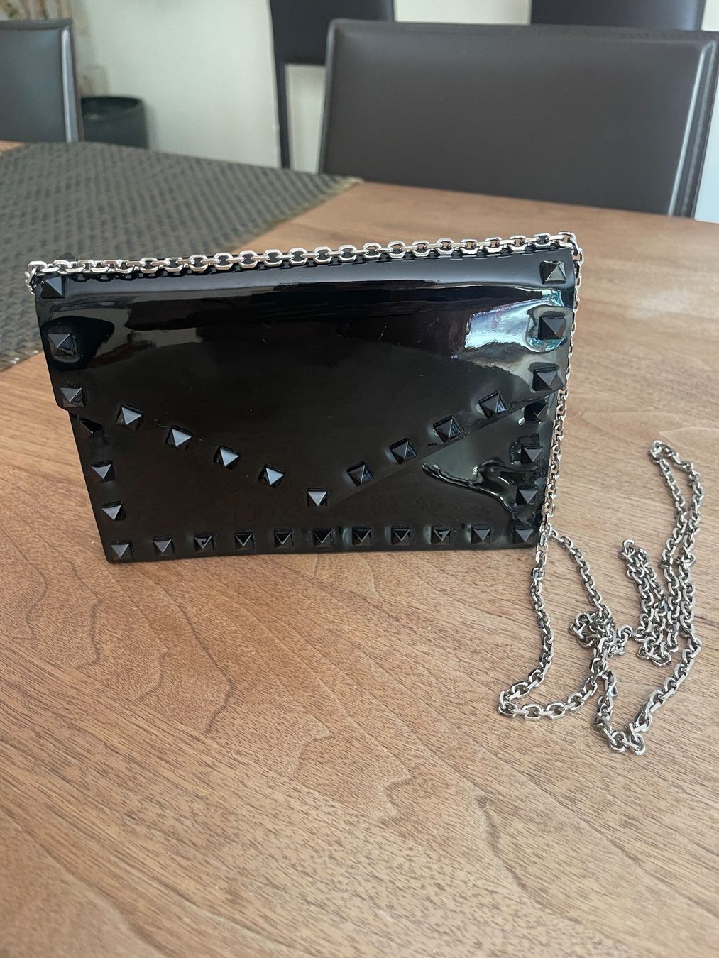 Valentino Borse da donna: Sac Valentino vernis noir NEUF – Nuovo (secondo la descrizione) da Gy venduto da coucouval