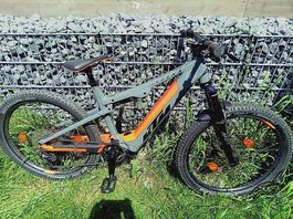 KTM Macina Lycan E Bike Bosch CX 750 Wh 1509.- unter NP
