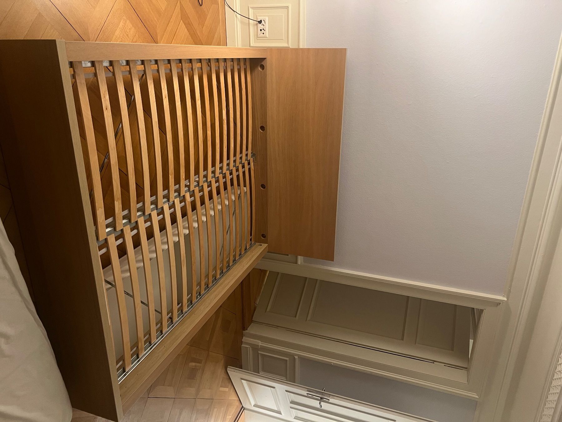 Ikea Letti: Bett malm 180 by 200 mit slates – Usato da Wädenswil venduto da dm1_m5rz 2