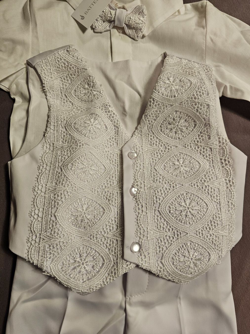 Lotti & Set di vestiti: Baby Taufe Outfit – Nuovo e nell'imballaggio originale da Wettingen venduto da Alidapi 1