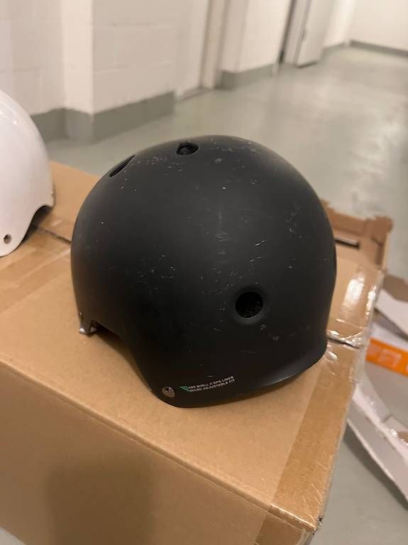 K2 Casques: Skaterhelm/ Velohelm – D'occasion à Bassersdorf par alb_thg7